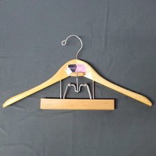 Presswell Heavy Duty 18  Wood Suit Hanger w/ Trouser Clamp Original Label 1.29