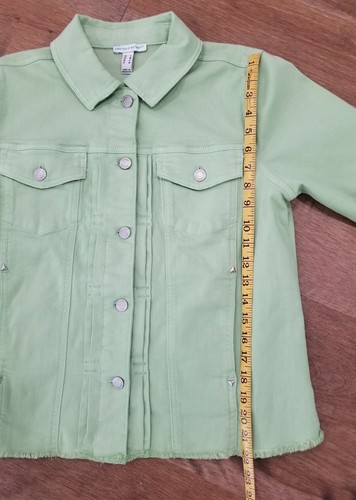 Denim & Co. Canyon Retreat Easy Stretch Fray Hem Denim Jacket Sage Size Small - Picture 4 of 16