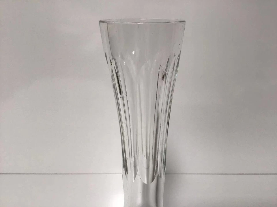 WATERFORD (ADD A QUESTION MARK) SIGNED CUT CRYSTAL FLOWER BUD VASE - Image 2 of 4