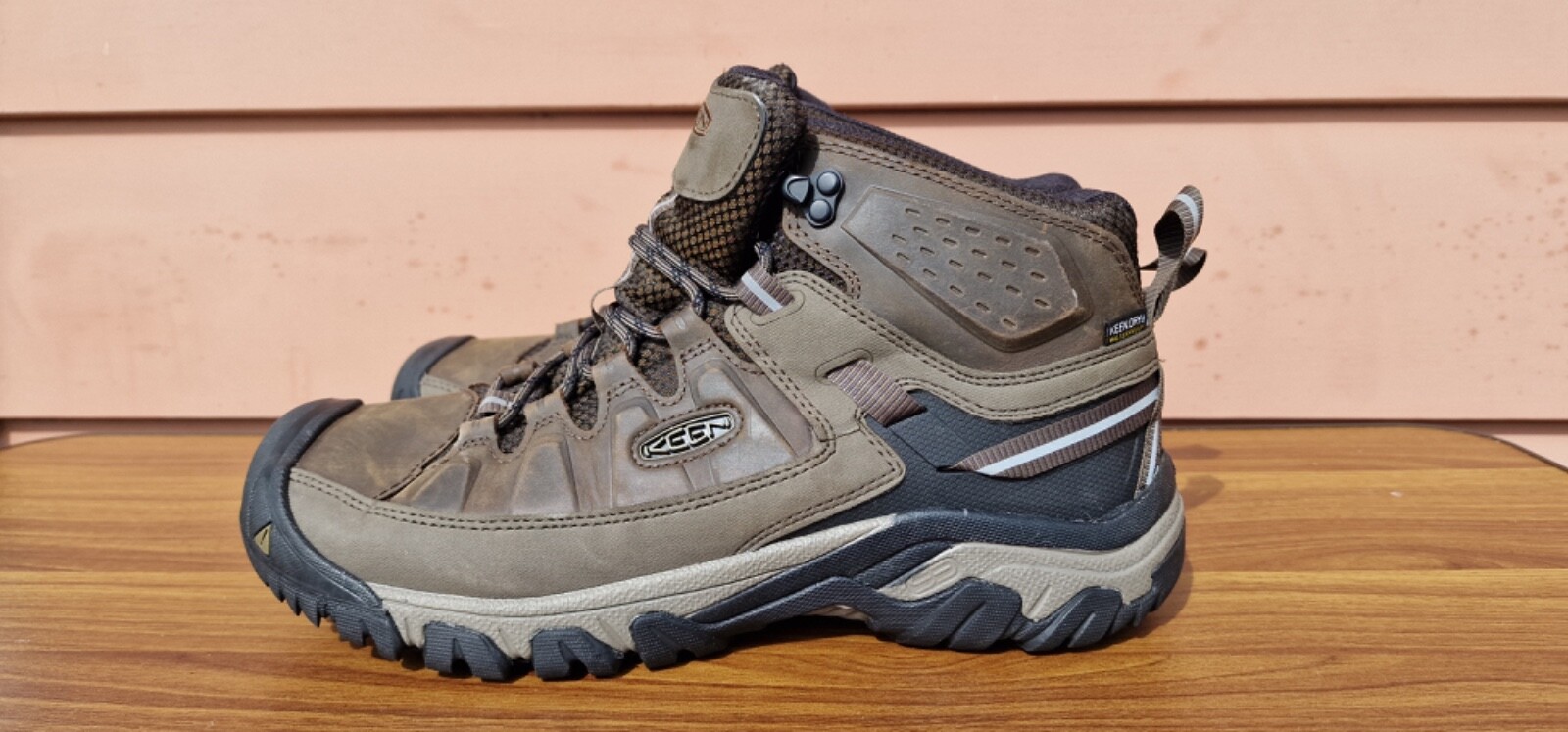 Stivali marroni Keen Targhee III da trekking da uomo impermeabili 1020178 US 11 5 EUR 45 E94B