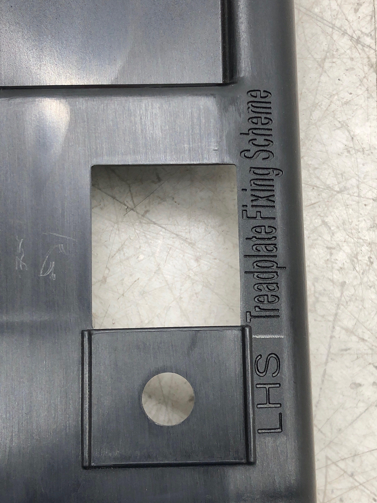 2019-2023 ASTON MARTIN VANTAGE DOOR ROCKER SILL PANEL INNER MOUNT KY63-130A44-B