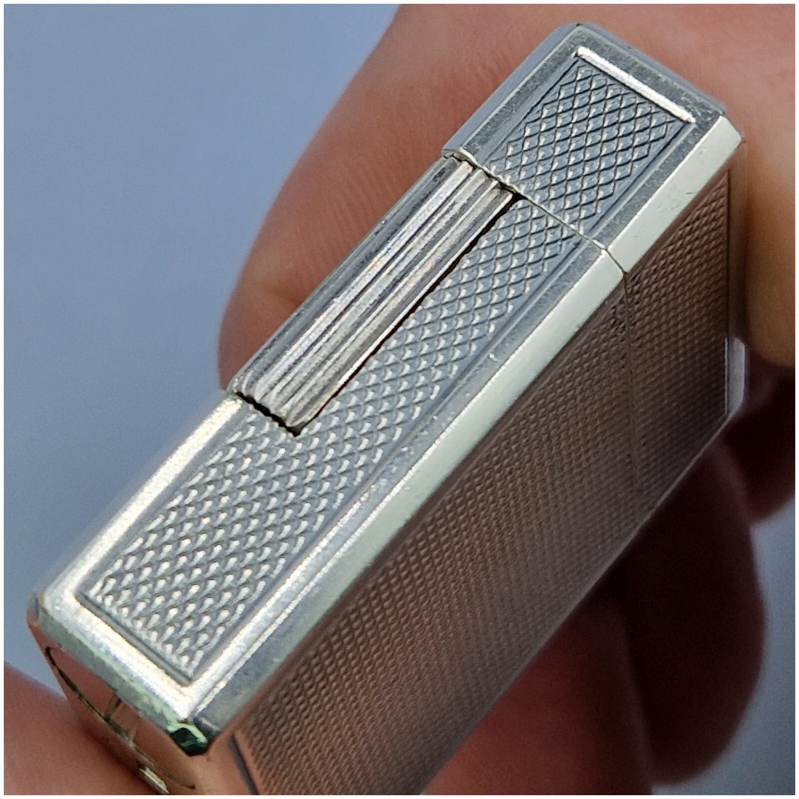 RARE ANCIEN BRIQUET ESSENCE RECHARGEABLE, MINISTERE DES FINANCES, PETROL LIGHTER | Laur'Art&Collection