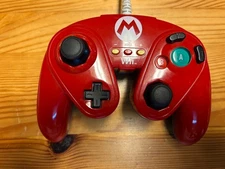 PDP 085-006 Wired Fight Pad Mario Edition For Nintendo Wii & Wii U