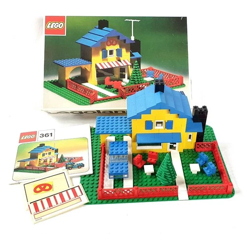 LEGO Legoland 361 Tea Garden Cafe With Baker's Van - Complete Boxed Vintage 70s