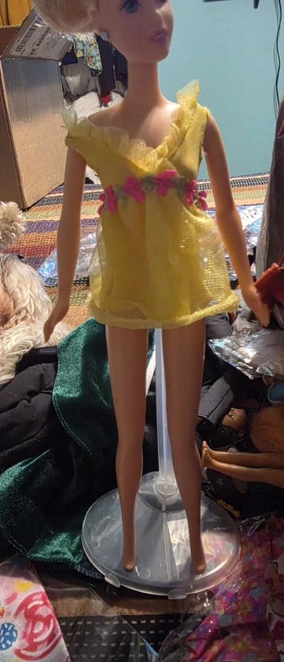 Vestido de noche Francie vintage de una pieza faltan otras piezas sin muñeca años 60 Foto 3 de 4