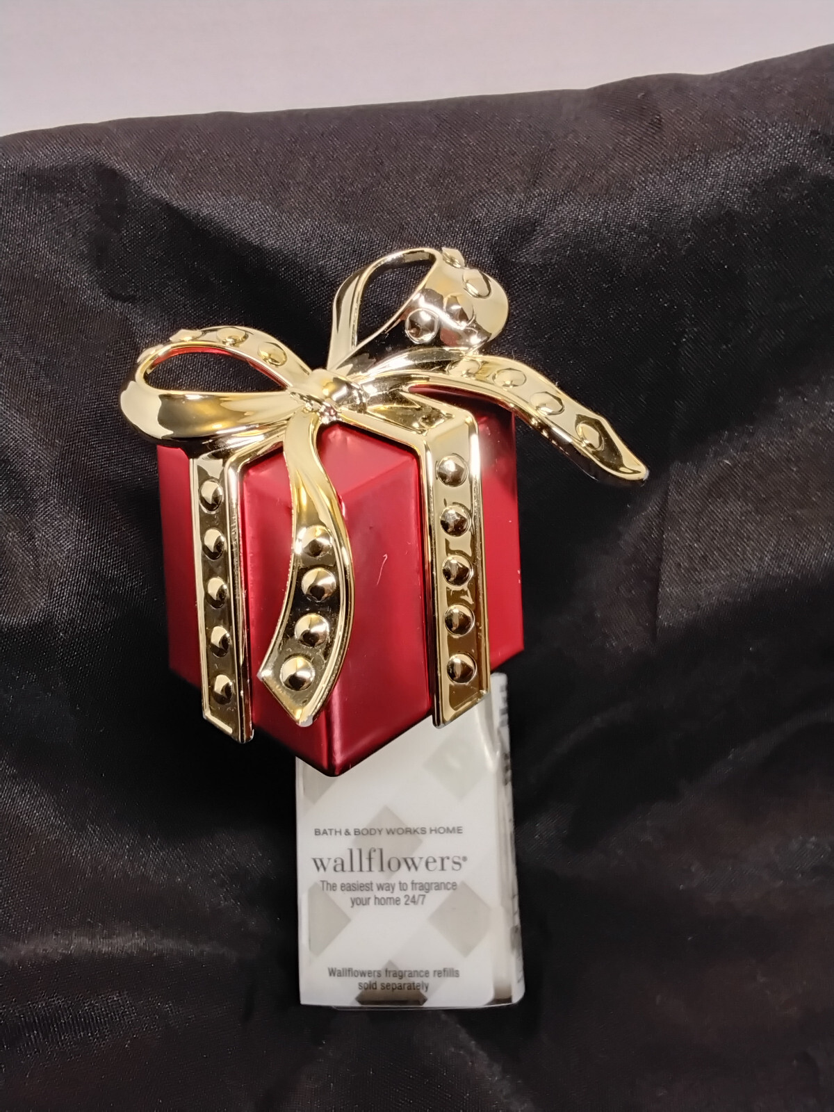 Bath & Body Works CHRISTMAS GIFT WallFlower Diffuser-W/ Pineapple-Mango Scent-image