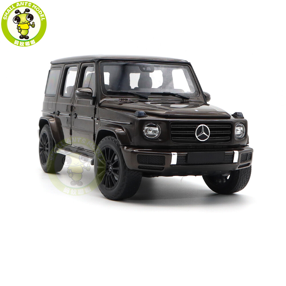 1/18 Benz G500 G-Class 2020 W463 Brown Minichamps Diecast Model
