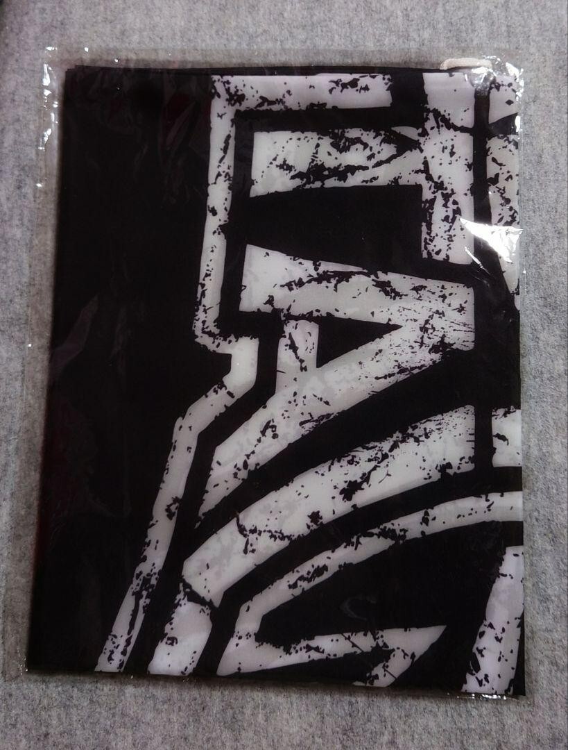 BABY L（ベビーメタル）★FLAG（旗）★ブラック×ホワイト S67ecb815d8704eb09f602bd38ca14