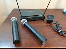 Audios 2000 Dynamic Wireless Receiver Microphones w Case Clip AWR6032U