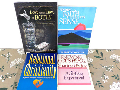 Understanding God 4 Book Lot 0881-13 blkcrt