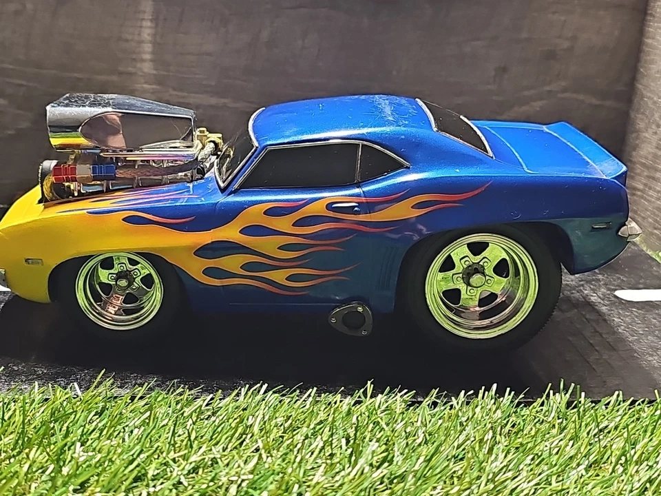 Vntg 2000 Muscle Machines 1969 Chevy Camaro Z/28 1:18 Scale Diecast Car NO BOX  - Image 4 of 4