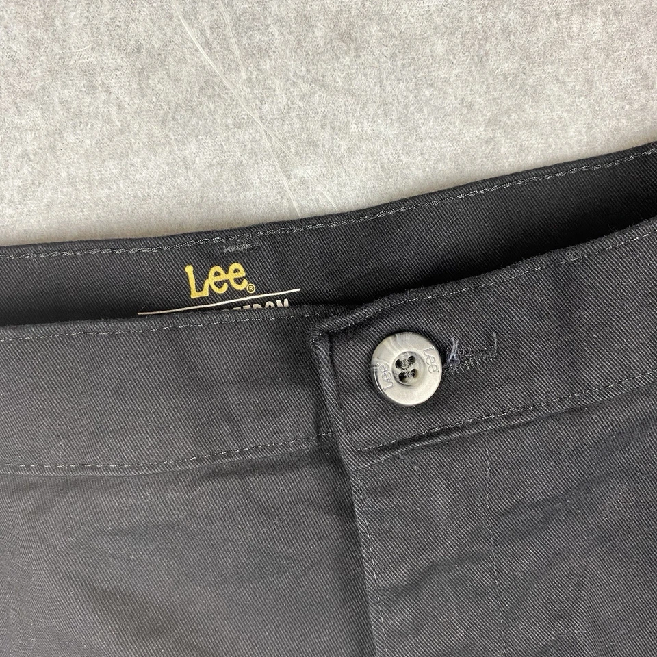 Lee Chino Pants Mens W36 L32 Black Total Freedom Relaxed Fit Straight Leg Casual - Image 3 of 4