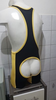Barcode Berlin (Manstore ähnl.) pofreier Ringer-Body schwarz/gelb S
