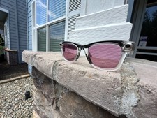 Ray-Ban Meta Wayfarer Gen 2 Limited Edition - Transparent with Ruby Transitions