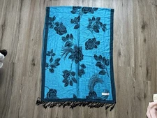 Beautiful Blue Floral Rose Reversible Pashmina & Silk Shawl Wrap Scarf