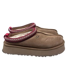 UGG Tazz Women's sheepskin embroidered slip on platform size 9