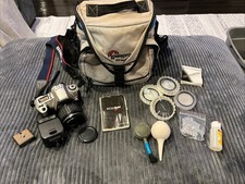 Canon EOS Rebel 2000 35mm SLR Film Camera with 28-80 mm lens Kit W/Bag READ NICE