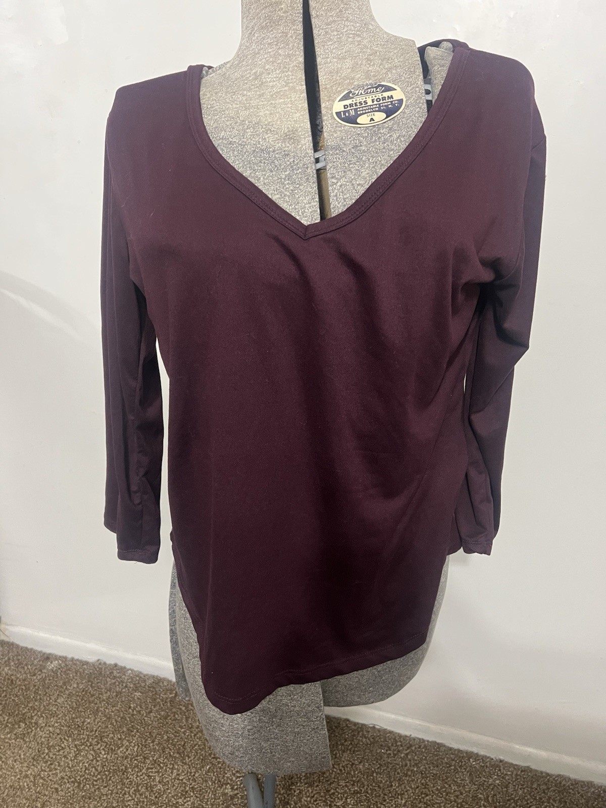 The Perfect Basic Tee J for Justify Burgundy XL 3… - image 1
