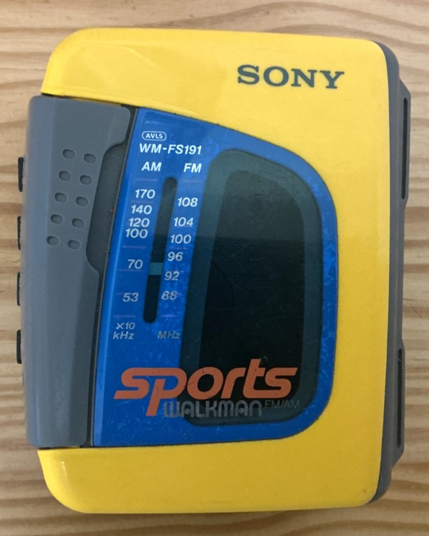 Vintage Sony Sports Walkman cassette player WM-FS191 Used and Tested and works
