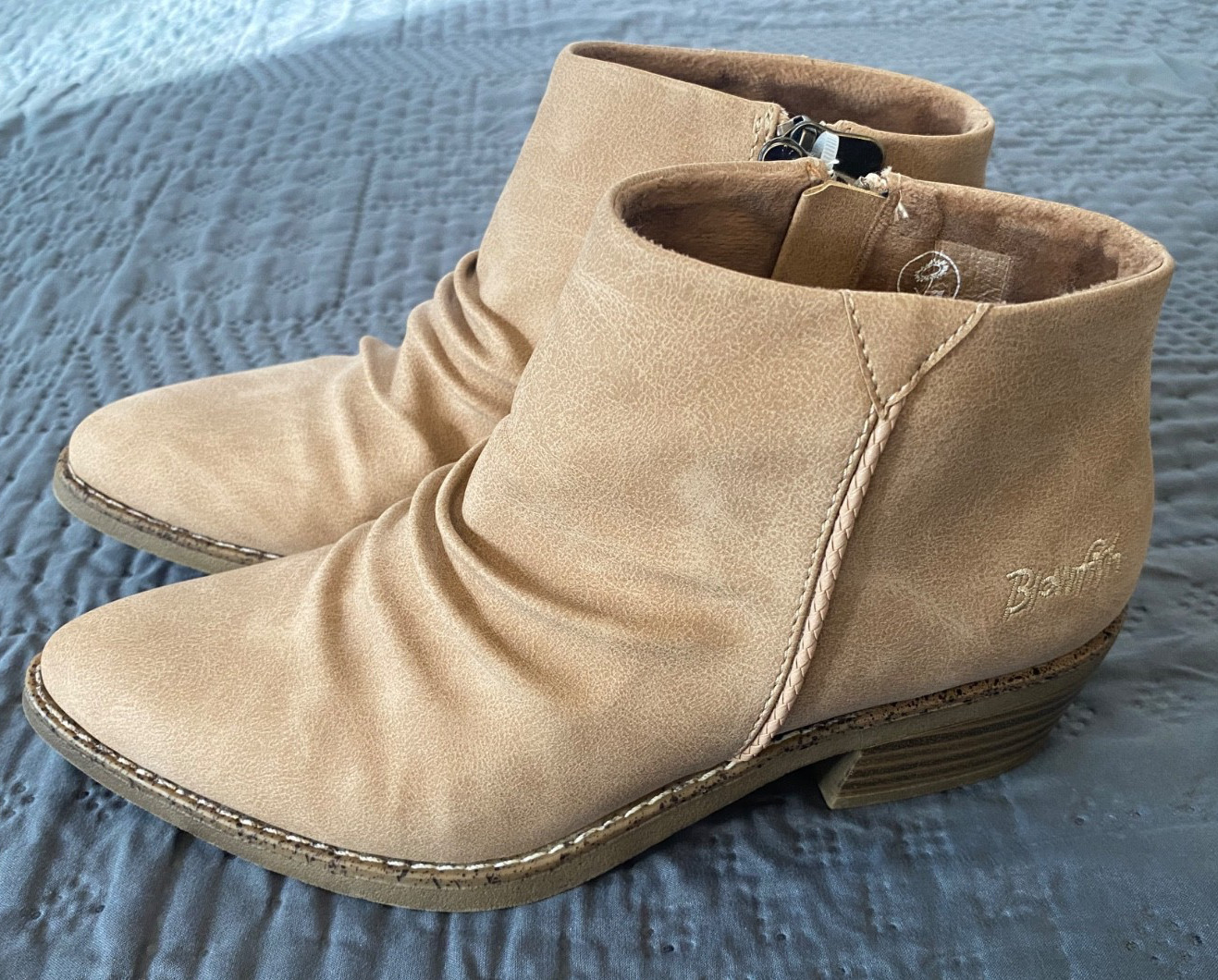 Women's Ankle Boots Size 7.5 Tan Beige Slouchy Blowfish Malibu Vegan