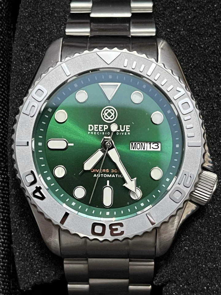 Relógio de mergulho de precisão automático azul profundo edição limitada, face verde 300m - Imagem 3 de 4