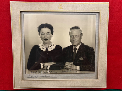 HAND SIGNED PORTRAIT - DUKE OF WINDSOR AND WALLIS WINDSOR (SIMPSON)
