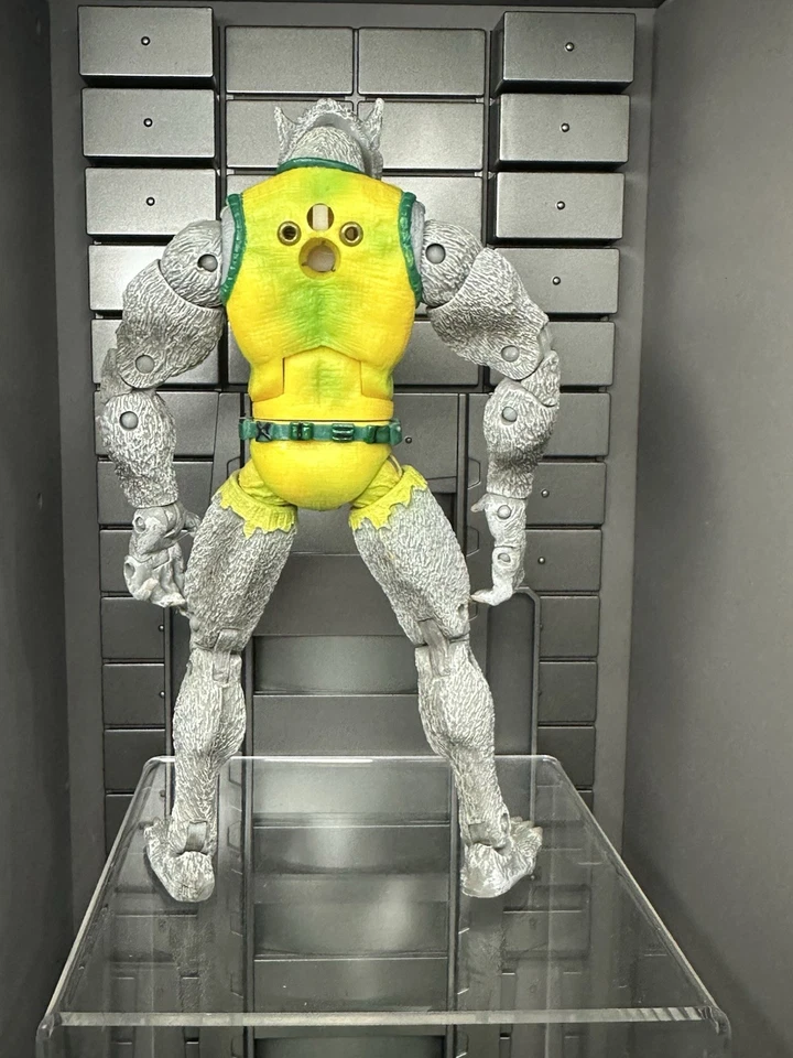 HOWLING MANWOLF 2006 Toy Biz The Amazing Spiderman 7" action figure Incomplete - Image 2 of 3