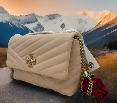 Borsa a tracolla piccola in pelle trapuntata Tory Burch Kira Chevron AUTENTICA NUOVA CON ETICHETTE Albicocca ~ NUOVA