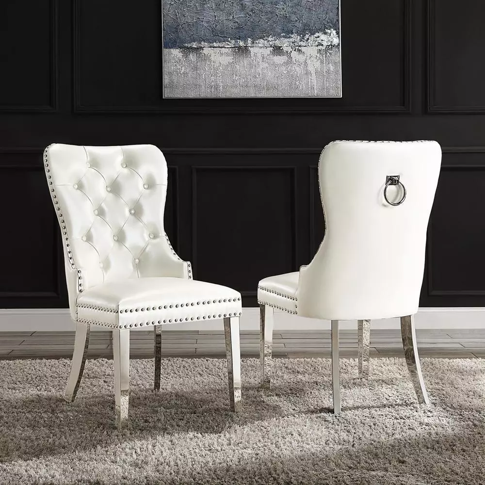 Comfortable velvet online chair