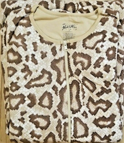 WOMEN NICK and NORA Exotic Leopard Print FOOTED PAJAMAS PJ 1 Piece Large NEW - Picture 2 of 5