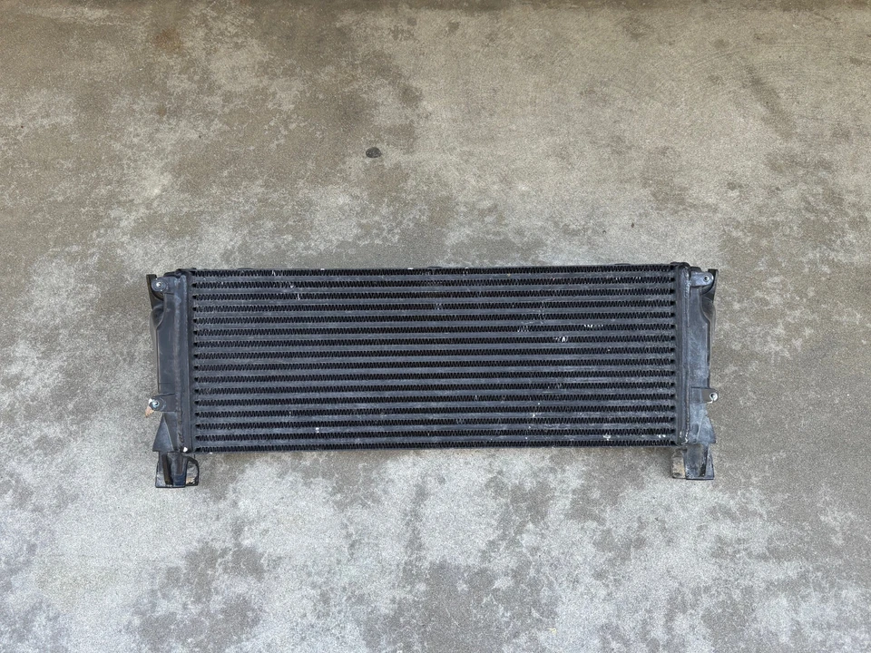 Intercooler radiador de aire de carga para Ram 2500 3500 6,7 Cummins Foto 3 de 4