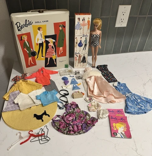 VTG #4 Blonde Ponytail Barbie 850 Box Accessories Doll Case Booklet Great Cond.