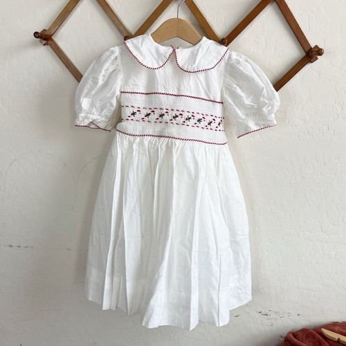 Strasburg Children Girls Holiday Dress Size 4 White Red Smocking Back Tie