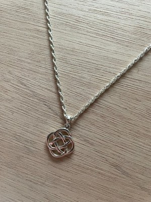 Keltischer Dara Knoten Anhänger 925 massiv Sterlingsilber 2 mm Seil Kette 24 Zoll