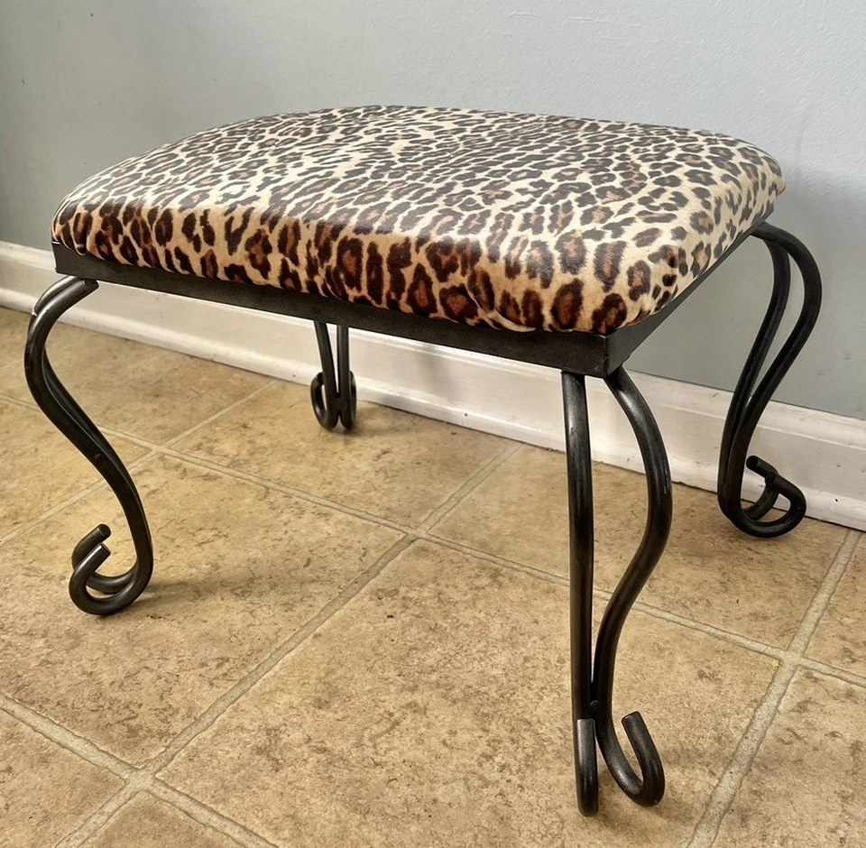 animal print cushioned vanity stool with black wrought iron - Image 4 of 4