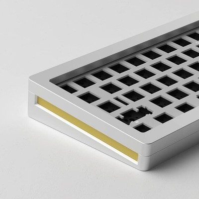 Custom Keyboard - Monsgeek M7 Barebone silver