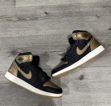 Air Jordan 1 Retro High OG GS Black Gold