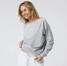 Vuori Women's Halo Crew Long Sleeve Shirt Gray Size S EUC
