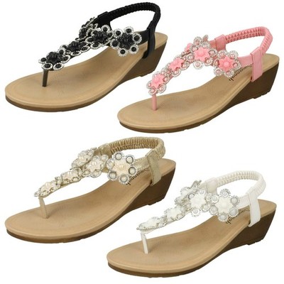 Savannah Damen-Sandalen mittelhoher Keilabsatz Zehensteg Blumenbesatz F1R0790
