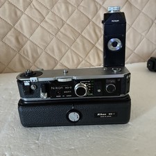 Nikon MD-2 Motor Drive  MB-1 Battery Pack for F2, Basic Functions Tested OK