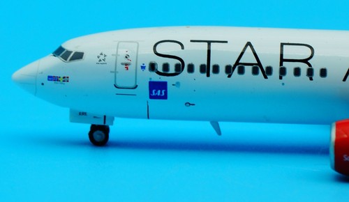 JC Wings 1:400 SAS Scandinavian Airlines B737-800 Diecast Aircraft Model LN-RRE - Picture 8 of 13