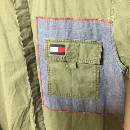 Tommy Hilfiger Large Jeans Button Down Shirt With Taxi Truck Beach Scene On Back - Picture 2 of 12