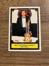 1991 Score American #435 Dave Taylor (Bill Masterton Trophy) Los Angeles Kings