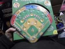 g2001 Schylling Baseball Pinball Classic Handheld Plastic Tin Game