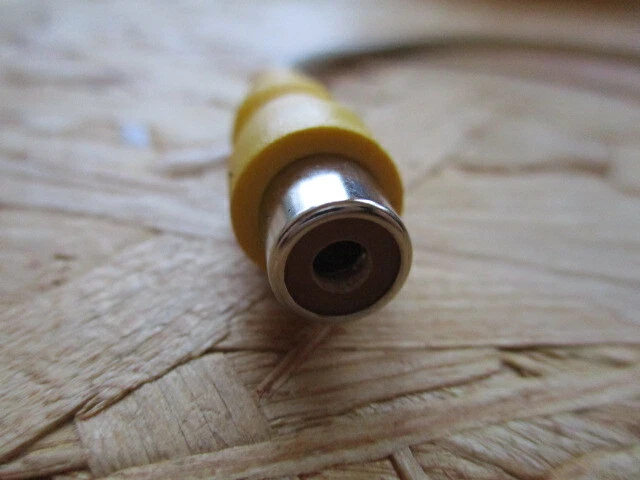 Hosiden auf Cinch Adapter Funktion nicht erprobt Monitoradapter - Bild 3 von 3