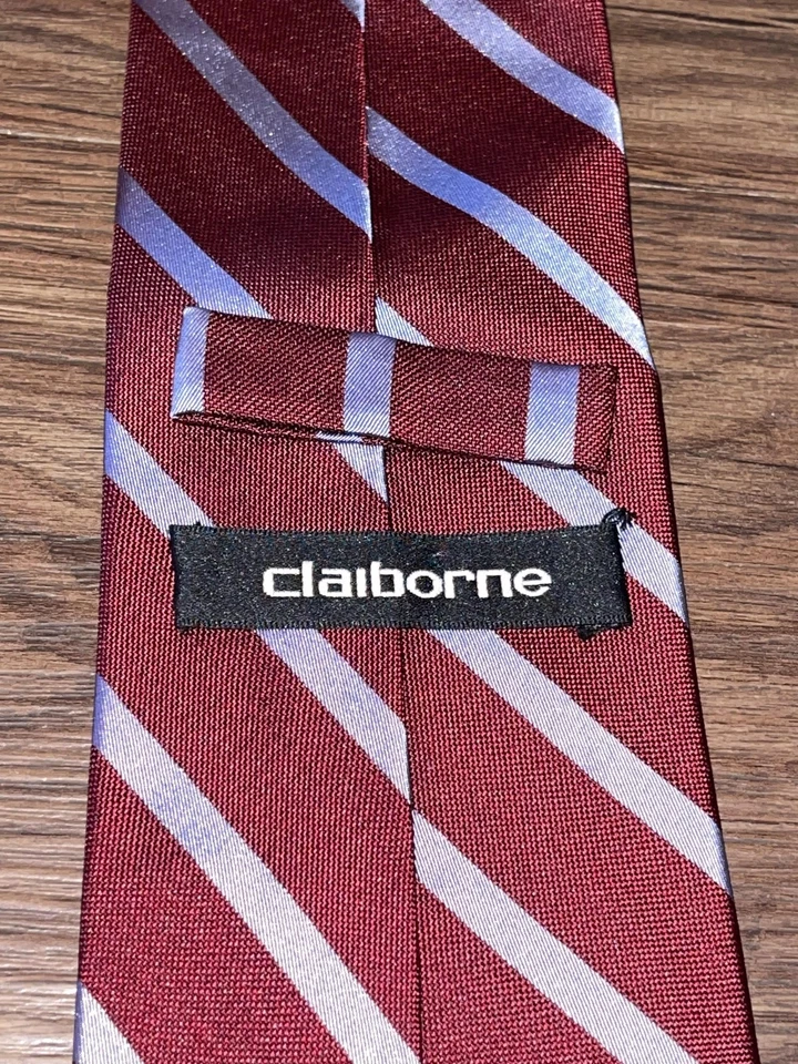 Corbata Claiborne Para Hombre Borgoña Rojo Gris Rayas 100% Seda Hecha a Mano Corbata Clásica Foto 4 de 4