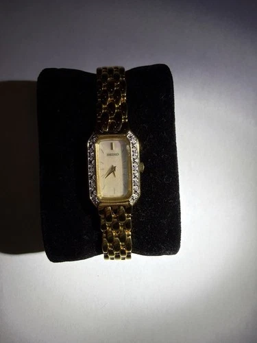 Seiko Tank  Accent Women's Vintage  Gold Metal Band Rectangle White Dial