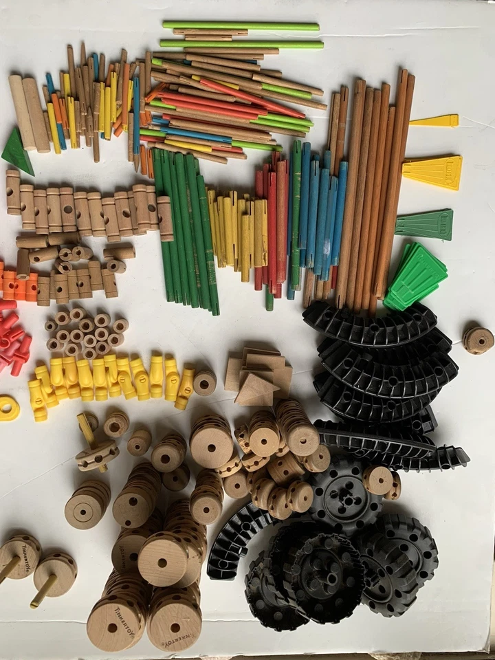 2003 Tinker Toys Ultra Construction Set And More by Hasbro Vintage - Image 4 of 4