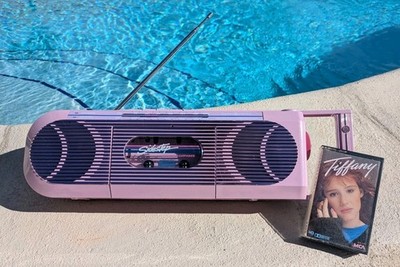 *READ* GE Sidestep Pink Stereo + Tiffany Cassette Holly Stranger Things Cosplay 