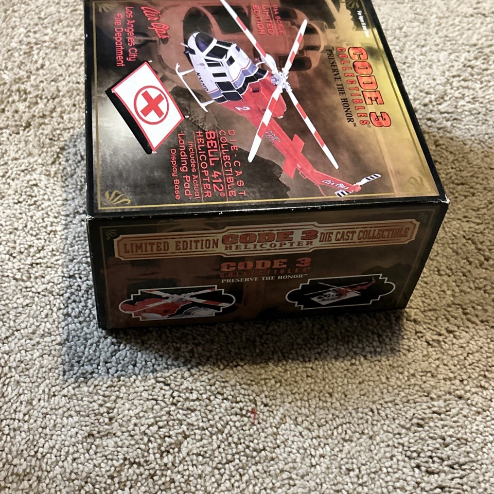 660 code3 1/64 L.A. CITY BELL 412 HELICOPTER Helicopter Doctor Helicopter Model - Image 2 of 4